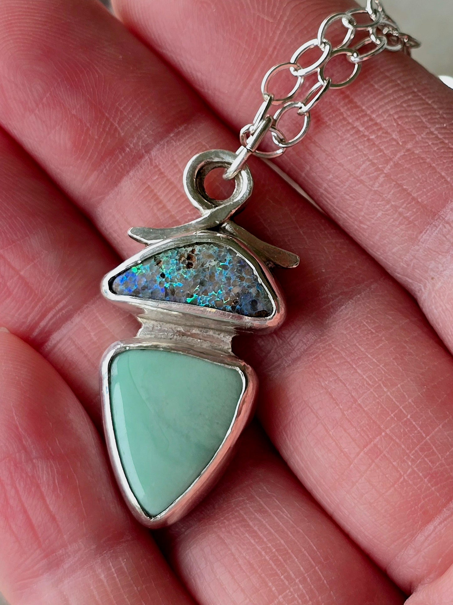 glint necklace