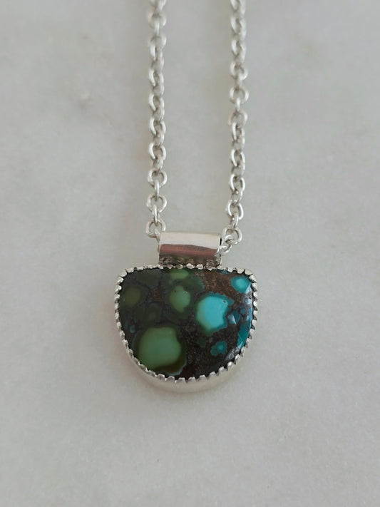 blue green ombre necklace