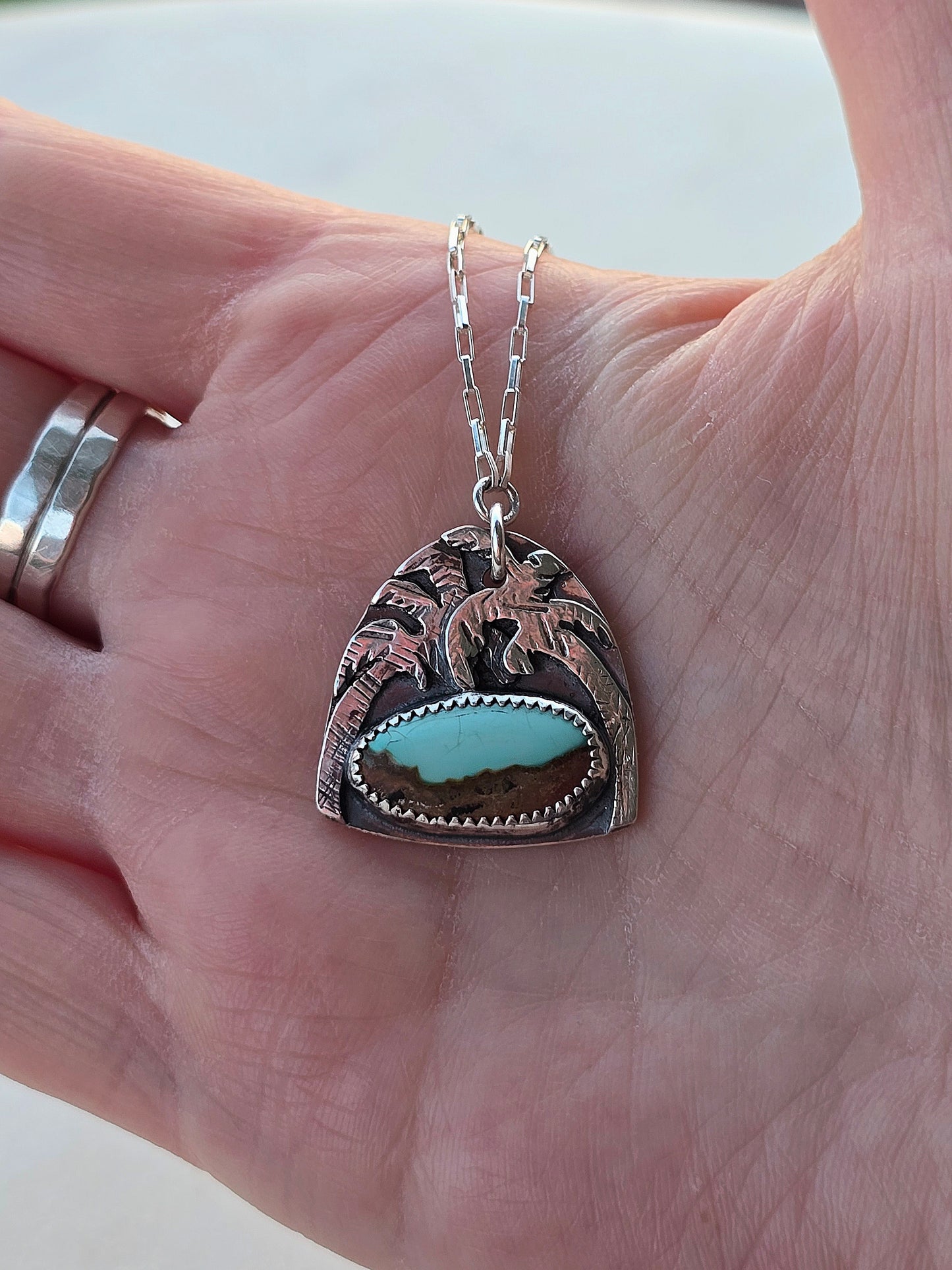 landscapes - beachy palms necklace