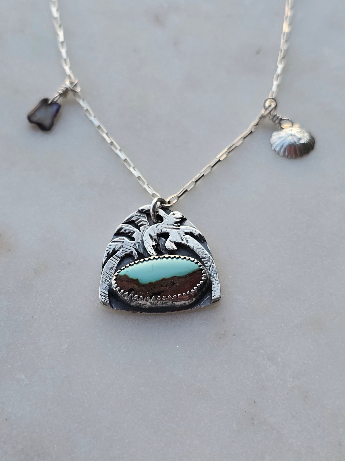 landscapes - beachy palms necklace
