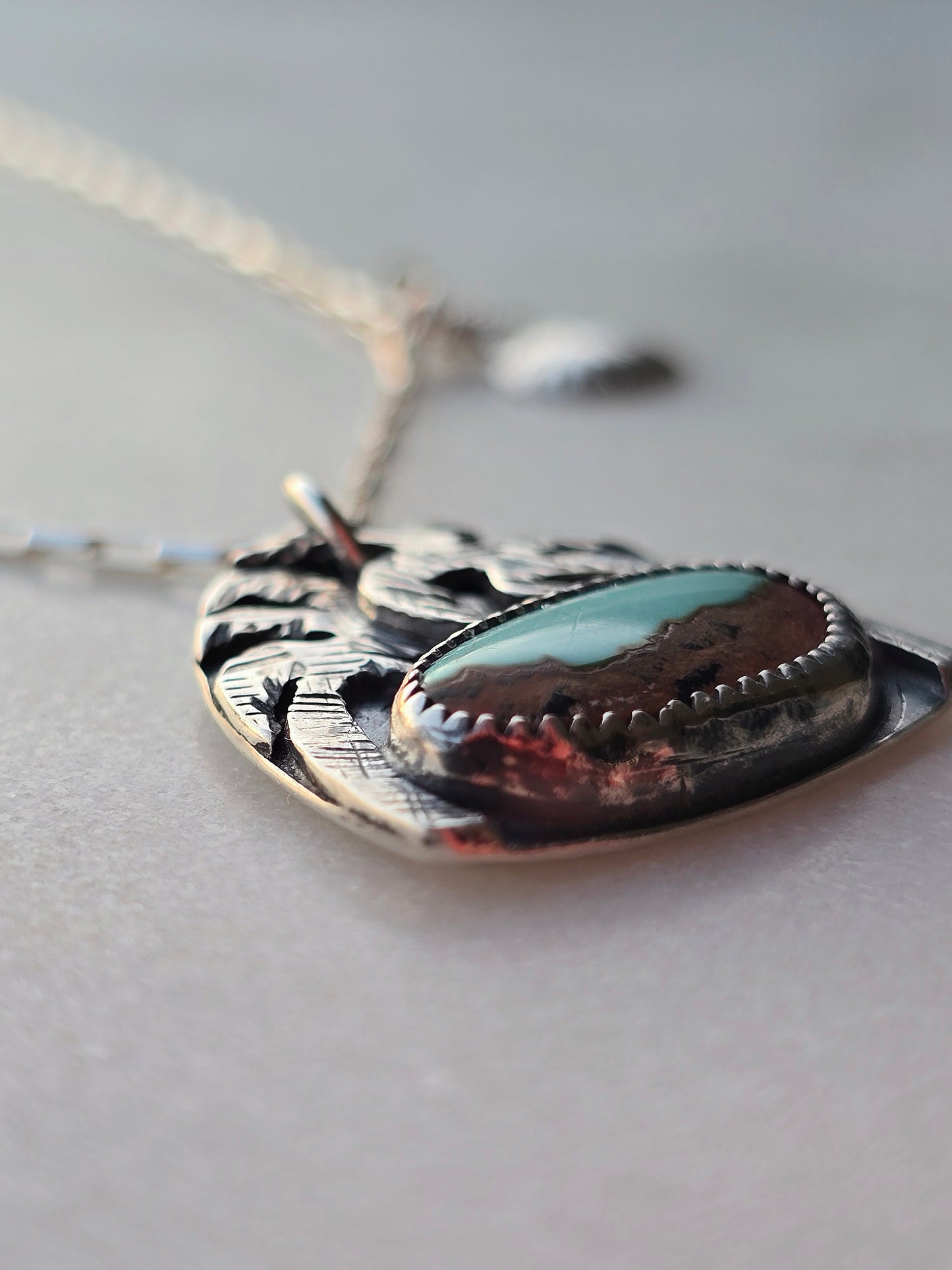 landscapes - beachy palms necklace