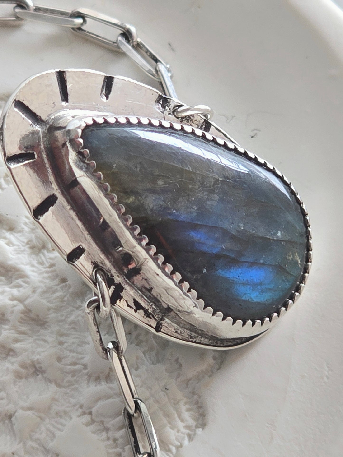 waterdrop adjustable bolo bracelet