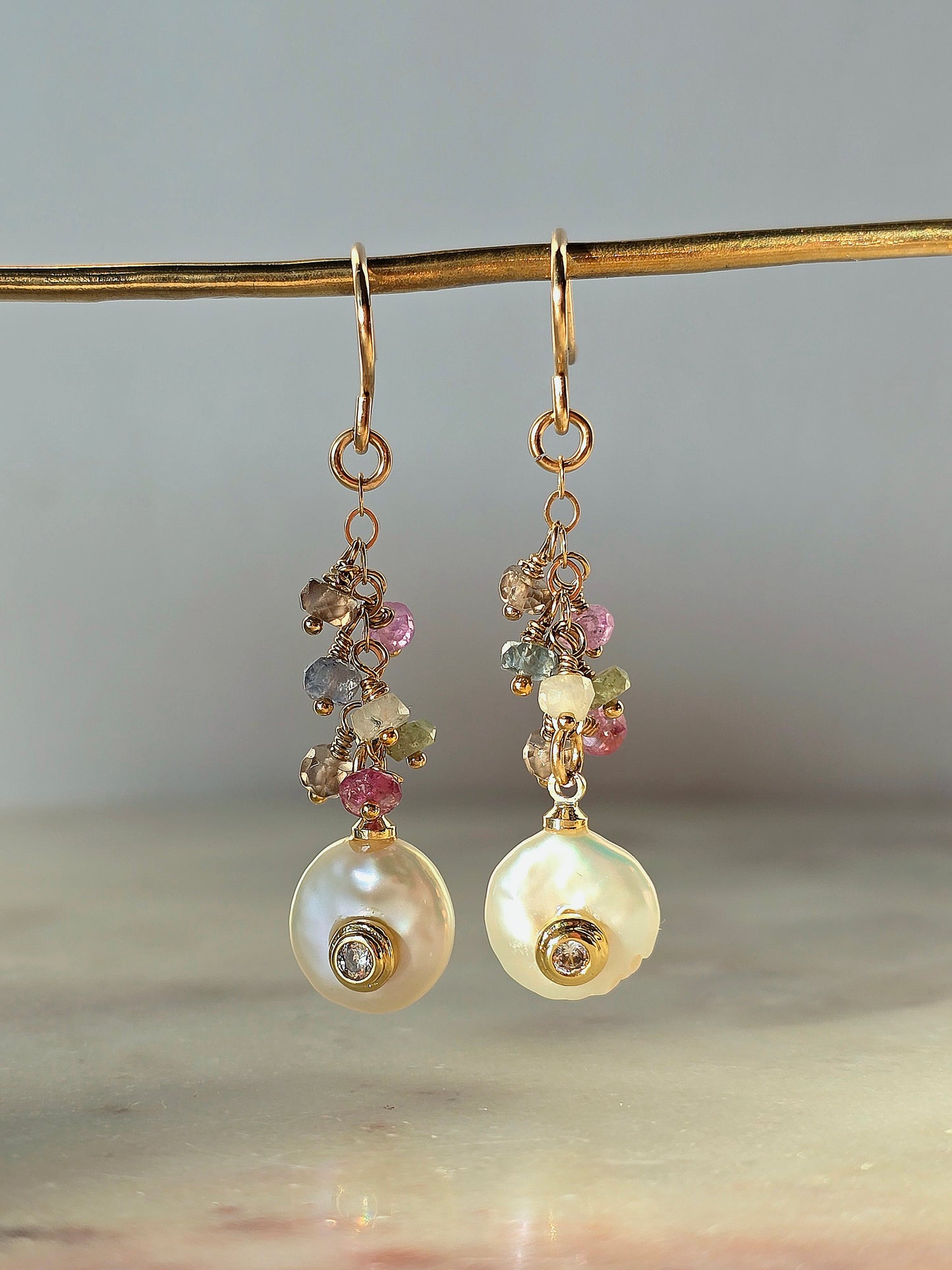 sapphire pearls earrings